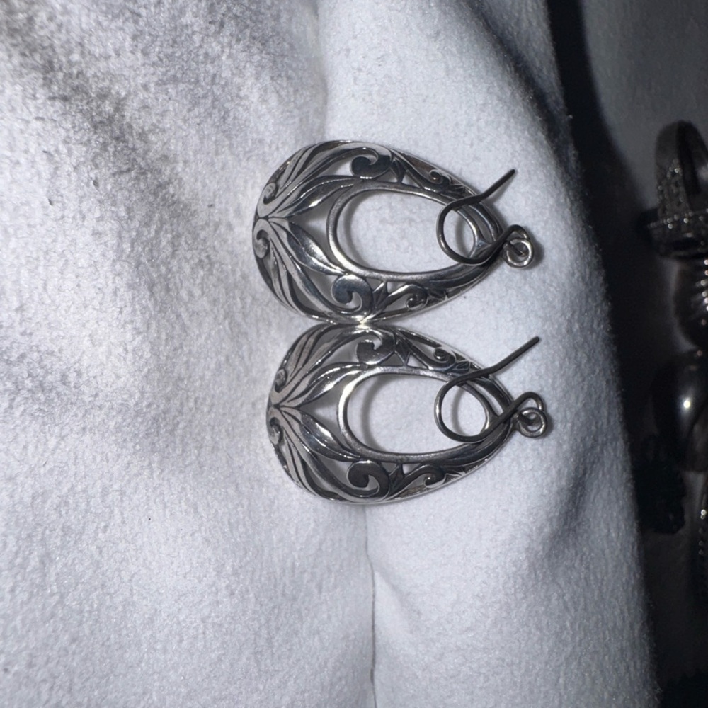 Elegant Silver Teardrop Earrings